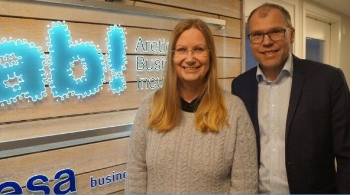 Kristina Öhman og Jens Lundström ved Arctic Business Incubator i Luleå i Sverige, et av ESAs Business Incubation Centres i Europa. (Foto: ABI) Kristina Öhman og Jens Lundström ved Arctic Business Incubator i Luleå i Sverige, et av ESAs Business Incubation Centres i Europa. (Foto: ABI)