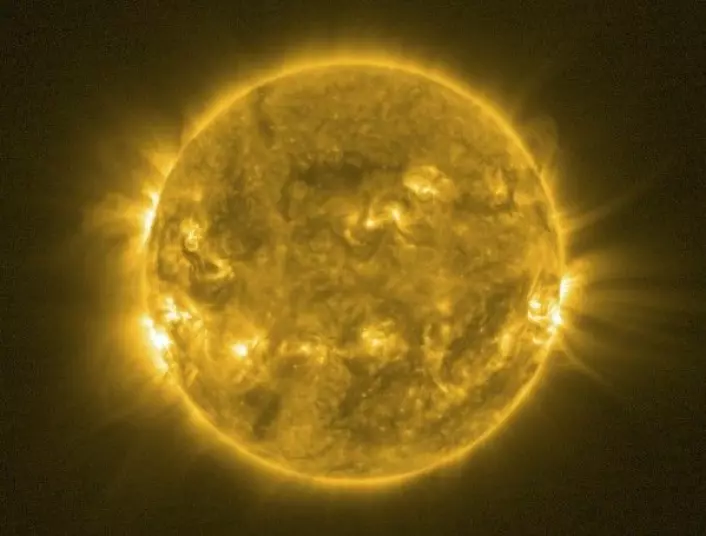 Sola sett av ESAs satellitt Proba-2 i 2013. ESA/SWAP PROBA2 science centre