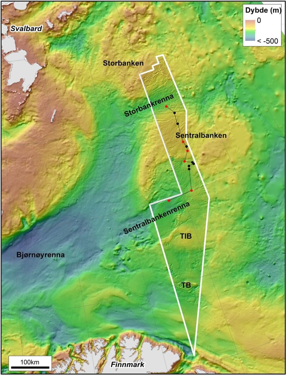 Figur 1: Kartet viser ruten vi har fulgt fra Sentralbankenrenna i sør og opp til Storbankrenna. De røde punktene angir steder hvor vi ha tatt prøver fra bunnen (der har havbunnen blitt filmet på et tidligere tokt i sommer), og de sorte punktene angir steder vi kun har filmet. (Kart: Valerie Bellec, NGU/MAREANO).