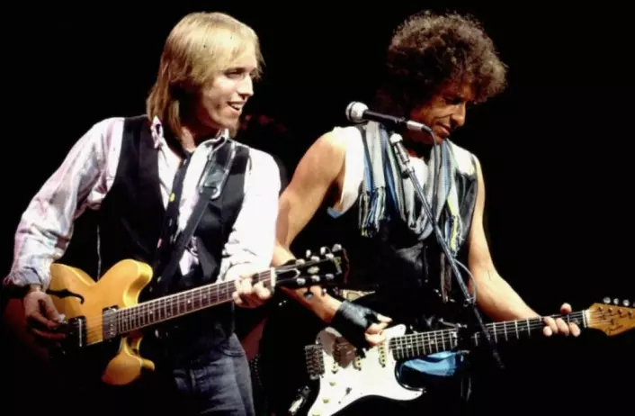 Tom Petty og Bob Dylan på scenen. (Bilde: Paul Natkin/WireImage)
