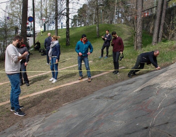 Studenter fra Politihøgskolen i feltøvelse på Ekeberg. Foto: Sten Gunnar Dahl Studenter fra Politihøgskolen i feltøvelse på Ekeberg. Foto: Sten Gunnar Dahl