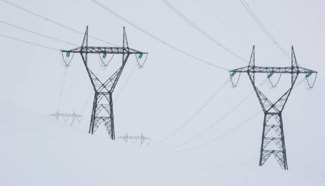 I fremtiden kan vi komme til å trenge mindre elektrisitet til oppvarming om vinteren, men mer til å avkjøle luften om sommeren. (Foto: Ellen Viste) I fremtiden kan vi komme til å trenge mindre elektrisitet til oppvarming om vinteren, men mer til å avkjøle luften om sommeren. (Foto: Ellen Viste)