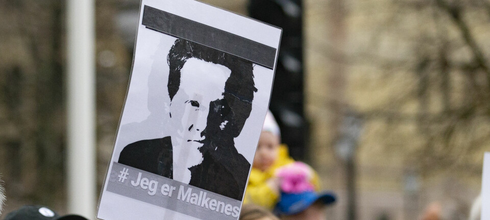 Simon Malkenes er blitt et symbol på ytringsfriheten til lærere. Her fra 1. mai-toget i Oslo i år.  (Foto: Fredrik Hagen / NTB scanpix)