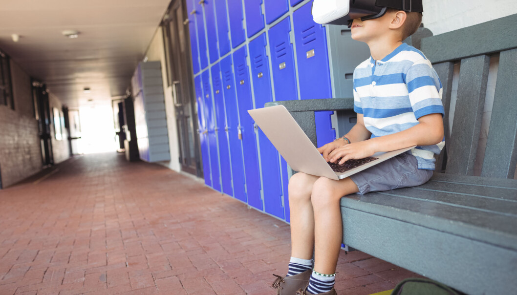 Virtual reality må testes før det tas i bruk i skolen, mener forskeren bak et nytt laboratorium. (Foto: wavebreakmedia / Shutterstock / NTB scanpix) Virtual reality må testes før det tas i bruk i skolen, mener forskeren bak et nytt laboratorium. (Foto: wavebreakmedia / Shutterstock / NTB scanpix)