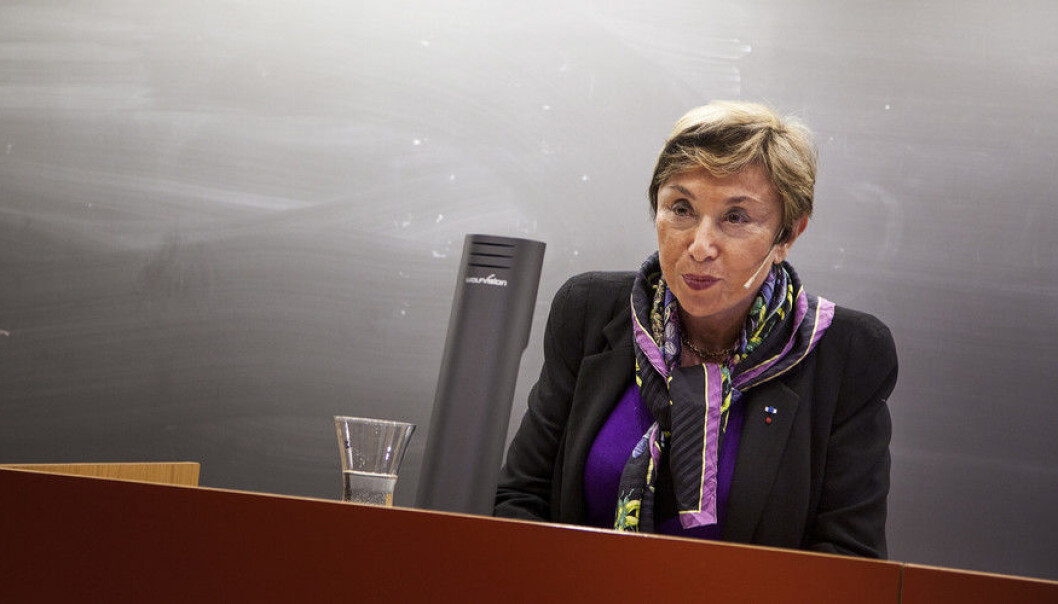 Julia Kristeva holdt foredrag for en fullsatt sal under Holbergseminaret i 2014, ti år etter at hun som den første mottok Holbergprisen. (Foto: Ingvild Festervoll Melien) Julia Kristeva holdt foredrag for en fullsatt sal under Holbergseminaret i 2014, ti år etter at hun som den første mottok Holbergprisen. (Foto: Ingvild Festervoll Melien)
