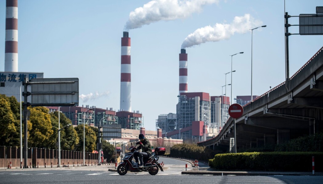Et kullkraftverk i Shanghai i Kina. (Foto: AFP PHOTO / Johannes EISELE/NTB Scanpix) Et kullkraftverk i Shanghai i Kina. (Foto: AFP PHOTO / Johannes EISELE/NTB Scanpix)