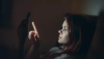 Kan lyset fra mobilskjermen ødelegge søvnen?