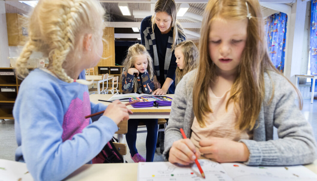 Svake skoleprestasjoner i tidlig grunnskolealder kan føre til senere psykiske utfordringer, viser en ny studie. (Illustrasjonsfoto: Gorm Kallestad / NTB scanpix) Svake skoleprestasjoner i tidlig grunnskolealder kan føre til senere psykiske utfordringer, viser en ny studie. (Illustrasjonsfoto: Gorm Kallestad / NTB scanpix)