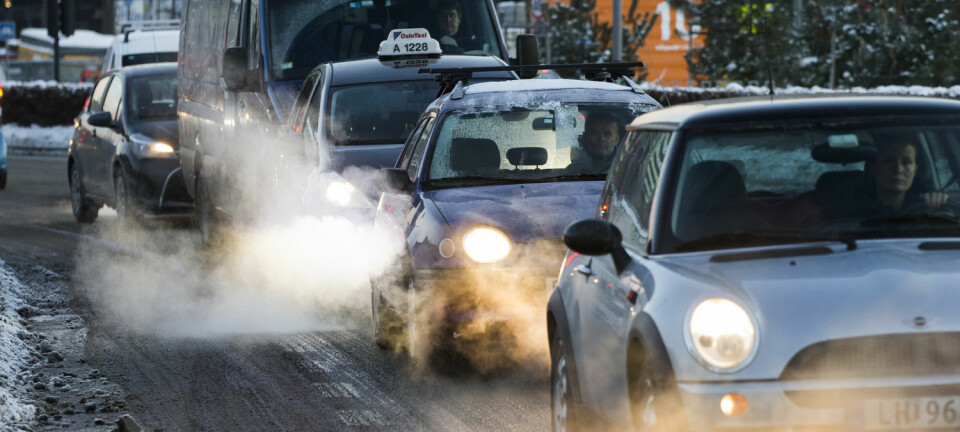Noe av forurensningen slipper du unna inne i bilen, men ikke all.  (Illustrasjonsfoto: Berit Roald/NTB scanpix)