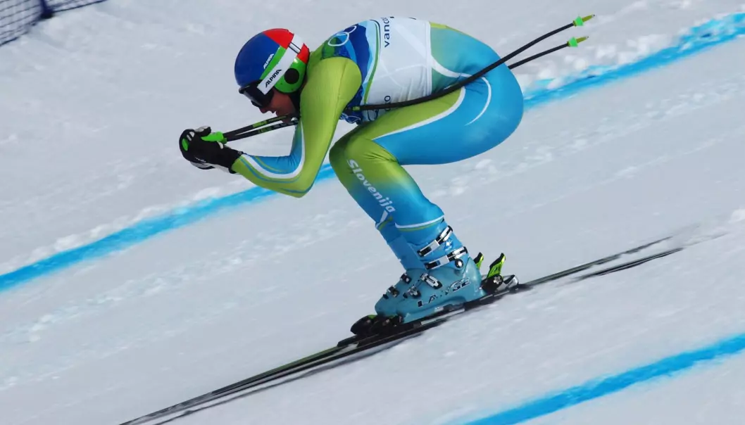 – Alpint, freestyle og snowboard har vesentlig høyere skaderisiko enn langrenn, hopp og kombinert, ifølge Roald Bahr fra Norges idrettshøgskole. Her ser vi Andrej Šporn fra Slovenia i alpinbakken.  (Foto: Jon Wick / Wikimedia Commons)