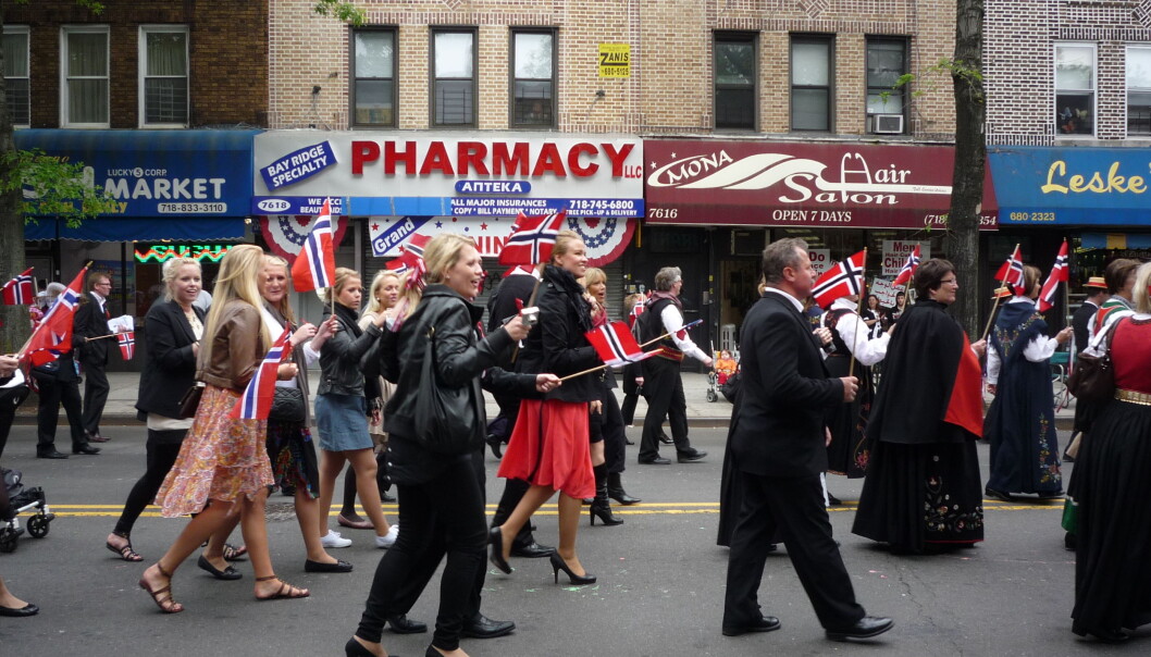 Slik ser det ut når norskamerikanere feirer 17. mai i Brooklyn i New York. (Foto: Teri Tynes / CC BY-ND 2.0) Slik ser det ut når norskamerikanere feirer 17. mai i Brooklyn i New York. (Foto: Teri Tynes / CC BY-ND 2.0)