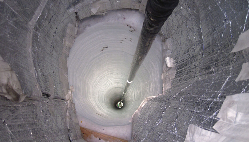   Here, a line of sensors has descended into the ice, in holes drilled several thousand meters. (Photo: AFP PHOTO / HO / NSF / B. GUDBJARTSSON / NTB Scanpix) 