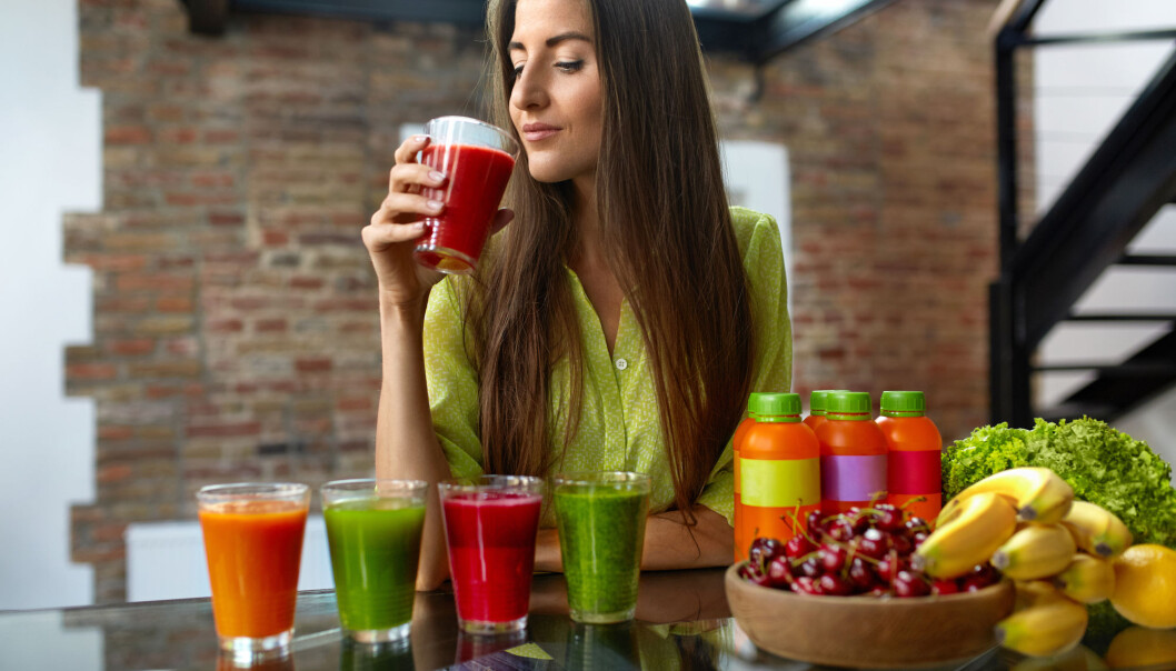Det er mye prat om hvordan man med «detoxing» kan rense kroppen og få et sunnere og bedre liv. Men forskere har ikke mye tro på det. Kroppen klarer det selv. (Foto: puhhha / Shutterstock / NTB scanpix) Det er mye prat om hvordan man med «detoxing» kan rense kroppen og få et sunnere og bedre liv. Men forskere har ikke mye tro på det. Kroppen klarer det selv. (Foto: puhhha / Shutterstock / NTB scanpix)