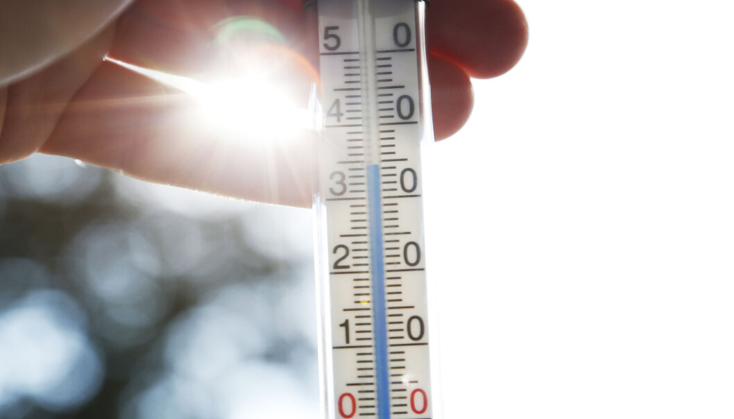 Sist fredag ble det satt nye varmerekorder flere steder i landet. Varmest var det i Oslo, med 34,6 grader på Blindern, selv om dette ikke var ny rekord. Onsdag ble det klart at årets julimåned deler førsteplassen som den varmeste siden landsdekkende målinger startet i 1900. (Foto: Erik Johansen, NTB scanpix) Sist fredag ble det satt nye varmerekorder flere steder i landet. Varmest var det i Oslo, med 34,6 grader på Blindern, selv om dette ikke var ny rekord. Onsdag ble det klart at årets julimåned deler førsteplassen som den varmeste siden landsdekkende målinger startet i 1900. (Foto: Erik Johansen, NTB scanpix)