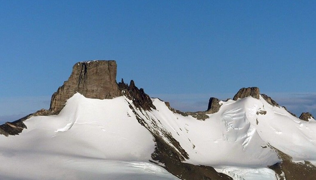 Fjellet Stabben, en del av fjellmassivet Jutulsessen hvor den norske Troll-stasjonen ligger. (Foto: Ane K. Engvik) Fjellet Stabben, en del av fjellmassivet Jutulsessen hvor den norske Troll-stasjonen ligger. (Foto: Ane K. Engvik)
