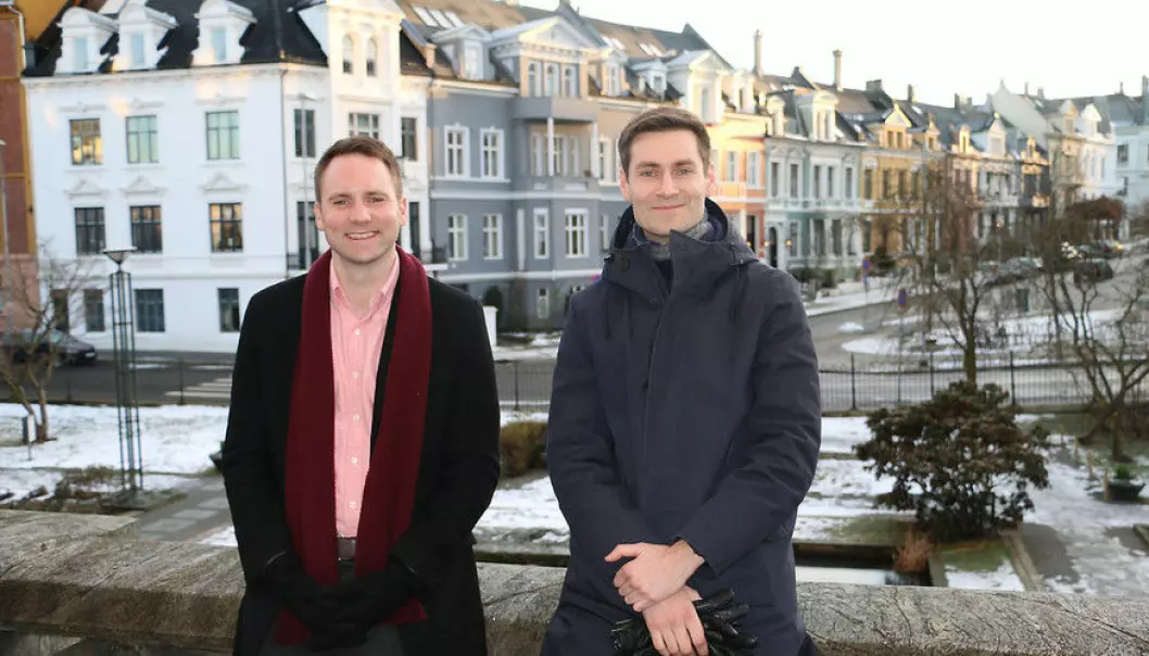 Filosofene Pål Antonsen og Ole Hjortland håper å bidra til at det offentlige ordskiftet blir bedre. (Foto: Hilde Kristin Strand)