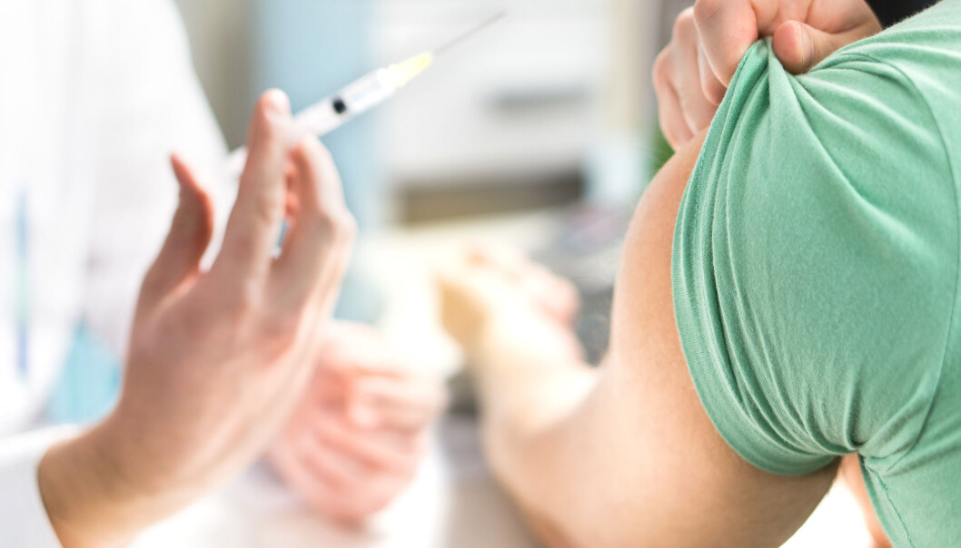 71 prosent av de som mente at vaksiner førte til autisme, mente at de kunne mer enn fagfolkene. (Foto: Tero Vesalainen / Shutterstock / NTB scanpix) 71 prosent av de som mente at vaksiner førte til autisme, mente at de kunne mer enn fagfolkene. (Foto: Tero Vesalainen / Shutterstock / NTB scanpix)