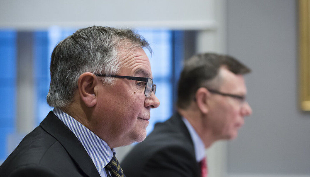 Universitetsdirektør Kjell Bernstrøm og rektor Dag Rune Olsen kan ikke hemmeligholde varsler med navn på personer som er anklaget for seksuell trakassering, konkluderer Felles klagenemnd. (Foto: Silje Katrine Robinson / På Høyden) Universitetsdirektør Kjell Bernstrøm og rektor Dag Rune Olsen kan ikke hemmeligholde varsler med navn på personer som er anklaget for seksuell trakassering, konkluderer Felles klagenemnd. (Foto: Silje Katrine Robinson / På Høyden)