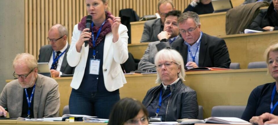 - Jeg er glad for at styret har samlet seg bak et så klart og tydelig vedtak når det gjelder seksuell trakassering, sier UHR-leder Mari Sundli Tveit, her under representantskapsmøtet i Trondheim for et år siden. (Foto: Tore Oksholen)