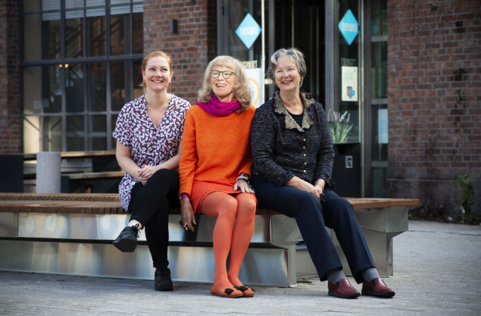 Cecilie Fromholt Olsen, Astrid Bergland og Kirsten Ekerholt ved OsloMet er forskerne bak den første publiserte effektstudien om psykomotorisk fysioterapi i Norge. (Foto: Sonja Balci) Cecilie Fromholt Olsen, Astrid Bergland og Kirsten Ekerholt ved OsloMet er forskerne bak den første publiserte effektstudien om psykomotorisk fysioterapi i Norge. (Foto: Sonja Balci)