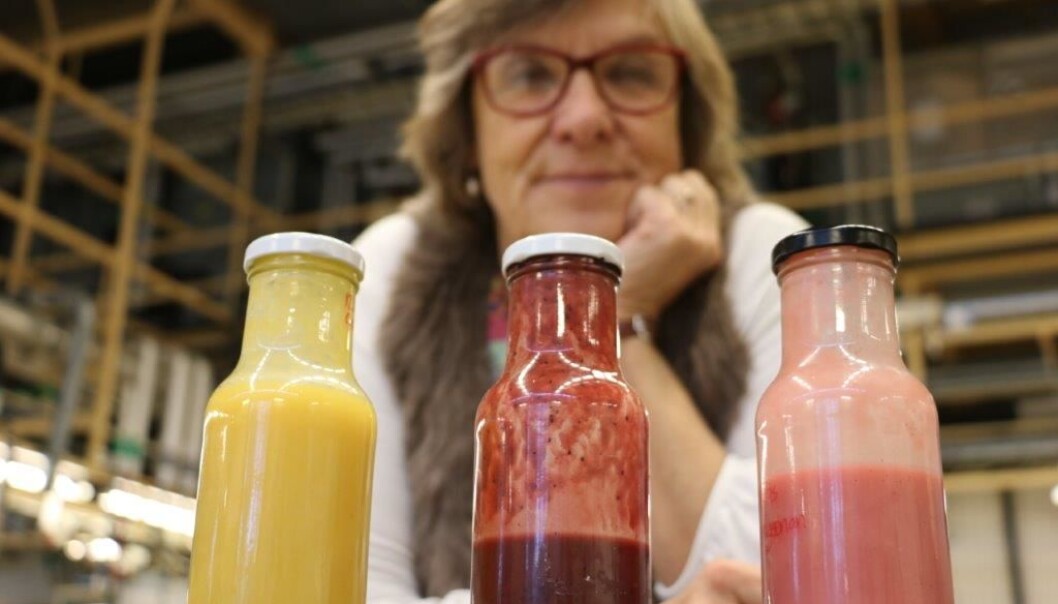 Her er smoothien laget med potetmelk og frukt. (Foto: Kristina Lindgärde) Her er smoothien laget med potetmelk og frukt. (Foto: Kristina Lindgärde)