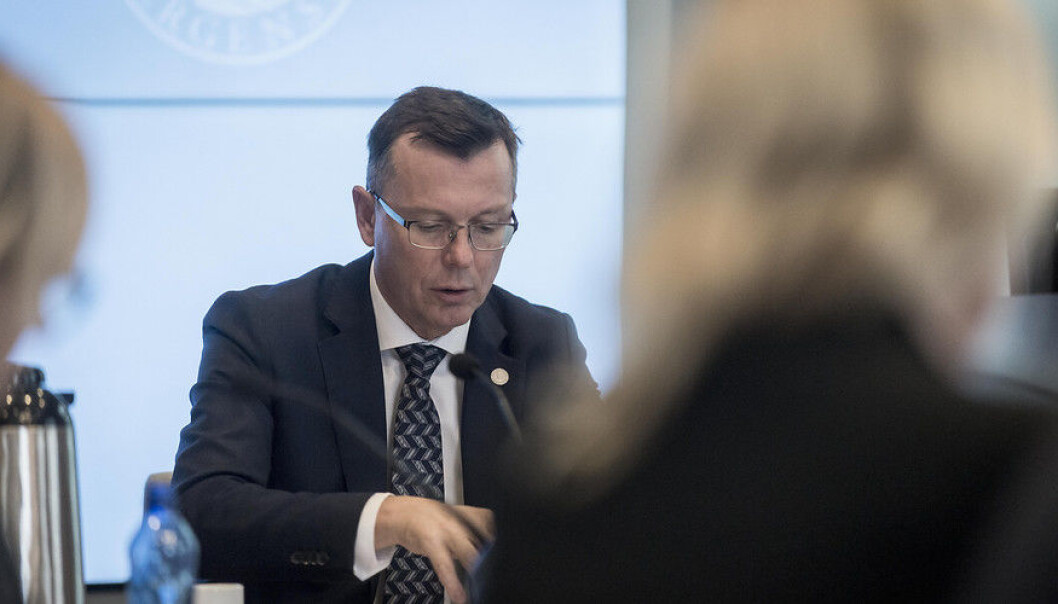 Det har vært elleve kjente saker om seksuell trakassering på UiB det siste tiåret. Rektor Dag Rune Olsen kjente inntil for noen få dager siden ikke til en eneste. (Foto: Tor Farstad) Det har vært elleve kjente saker om seksuell trakassering på UiB det siste tiåret. Rektor Dag Rune Olsen kjente inntil for noen få dager siden ikke til en eneste. (Foto: Tor Farstad)