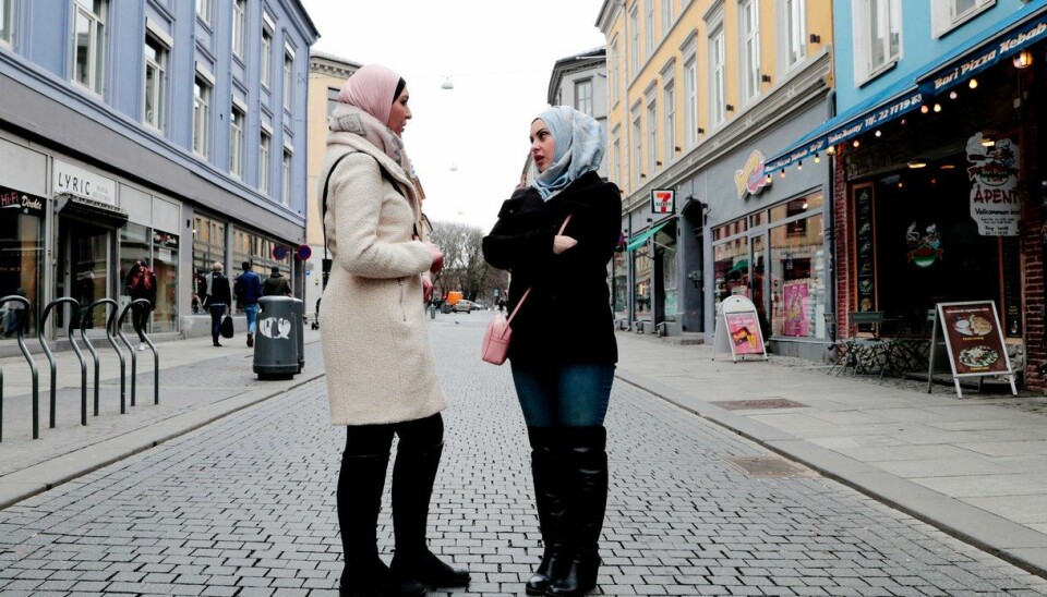Om lag 5 prosent av befolkningen i Norge har nå bakgrunn fra et muslimsk land. Om lag 4 prosent er muslimer, ifølge SSB.  (Illustrasjonsfoto: Lise Åserud / NTB scanpix)