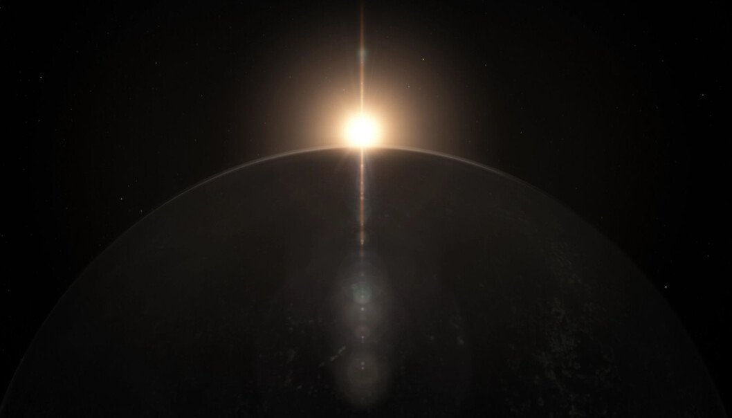 Planeten Ross 128 b er funnet i rundt en rød dvergstjerne bare 11 lysår fra Jorda – og den kommer stadig nærmere oss. Planeten kan ha større mulighet for liv enn den enda nærmere planeten Proxima B, fordi stjernen til Ross 128 b ikke sender ut drepende stråling. Planeten er funnet ved hjelp av ESOs planetjegerinstrument HARPS i Chiles ørken. (Illustrasjon: Fra video publisert av ESO.) Planeten Ross 128 b er funnet i rundt en rød dvergstjerne bare 11 lysår fra Jorda – og den kommer stadig nærmere oss. Planeten kan ha større mulighet for liv enn den enda nærmere planeten Proxima B, fordi stjernen til Ross 128 b ikke sender ut drepende stråling. Planeten er funnet ved hjelp av ESOs planetjegerinstrument HARPS i Chiles ørken. (Illustrasjon: Fra video publisert av ESO.)