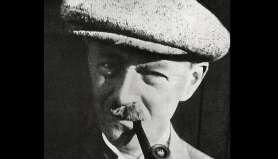 Historieprofessor Edvard Bull (1881-1932) var en radikal stemme ved Universitetet i Kristiania. (Foto: Museum for universitets- og vitenskapshistorie, ukjent fotograf) Historieprofessor Edvard Bull (1881-1932) var en radikal stemme ved Universitetet i Kristiania. (Foto: Museum for universitets- og vitenskapshistorie, ukjent fotograf)