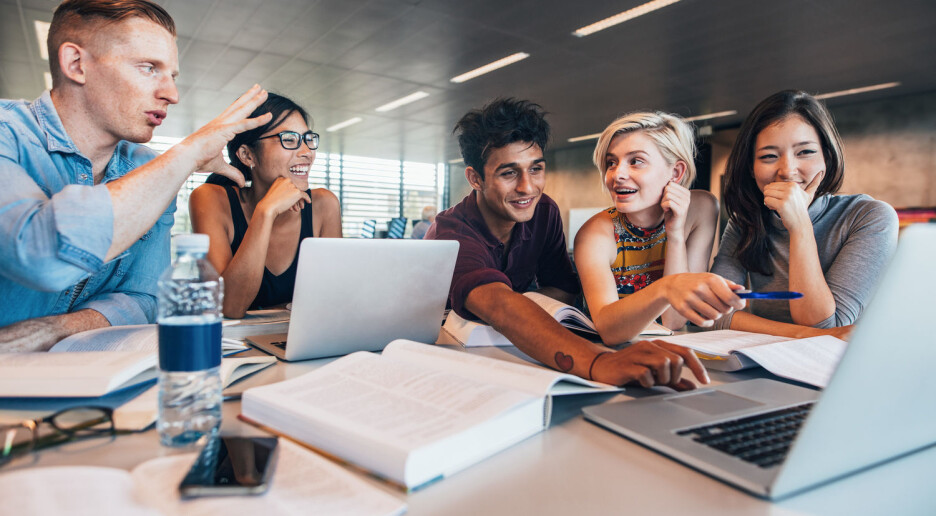 Introverte tror de vil mislike å lede