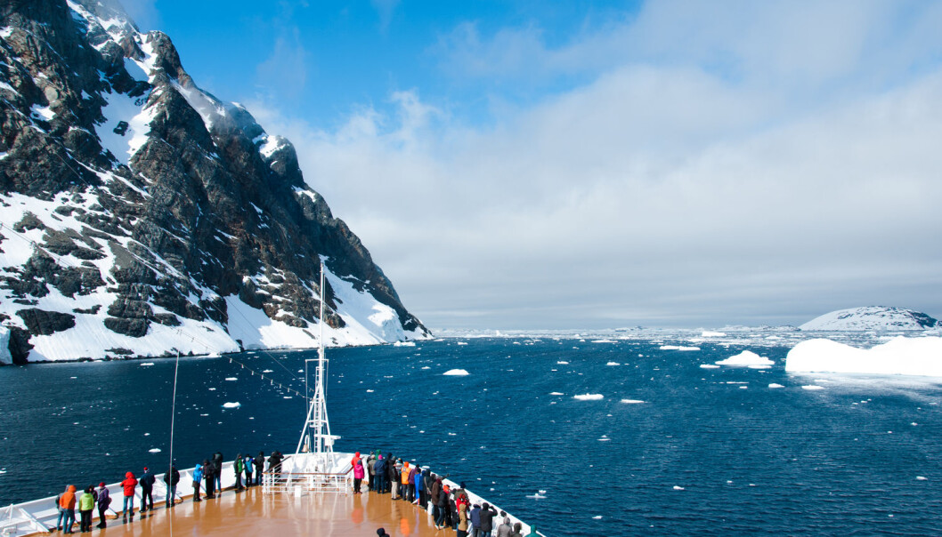 Krilltokt i Antarktis er et av de marine forskningsprosjektene som regjeringen går inn for å finansiere. I statsbudsjettet er 11 millioner satt av til dette. (Foto: Shutterstock) Krilltokt i Antarktis er et av de marine forskningsprosjektene som regjeringen går inn for å finansiere. I statsbudsjettet er 11 millioner satt av til dette. (Foto: Shutterstock)