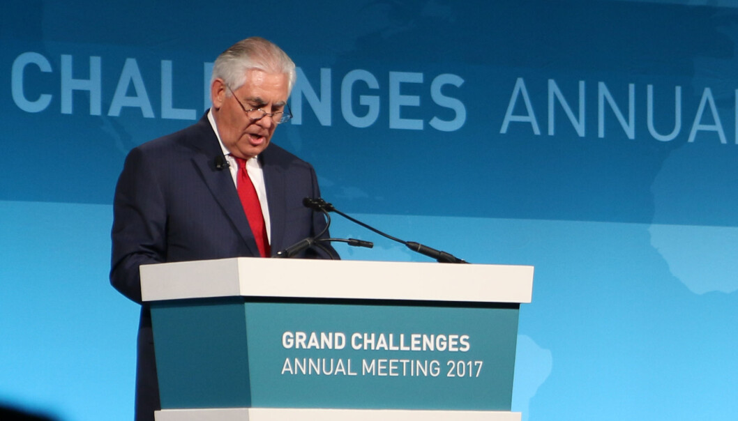 USAs utenriksminister Rex Tillerson roste Bill Gates og forskningsinitiativet Grand Challenges in Global Health. (Foto: Ingrid Spilde) USAs utenriksminister Rex Tillerson roste Bill Gates og forskningsinitiativet Grand Challenges in Global Health. (Foto: Ingrid Spilde)