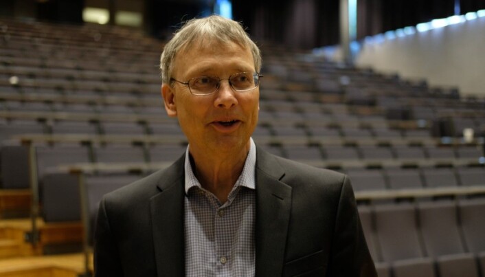- Jeg er like nysgjerrig i dag som da jeg var ung, sier Oliver John. (Foto: Elise Kjørstad) - Jeg er like nysgjerrig i dag som da jeg var ung, sier Oliver John. (Foto: Elise Kjørstad)