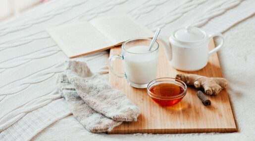 Gjør varm melk med honning at du sover bedre?