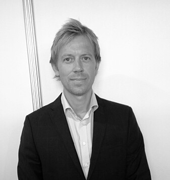 Christoffer Lund har forsket på kjemikalier som kan få mer olje ut av reservoarene. (Foto: Unger Fabrikker AS) Christoffer Lund har forsket på kjemikalier som kan få mer olje ut av reservoarene. (Foto: Unger Fabrikker AS)
