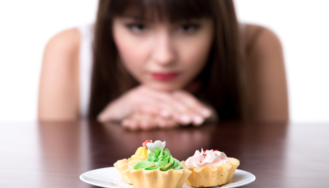 Hvor mye koster det deg å stå imot? Fører et viljesterkt kake-nei til at du tappes for krefter du trenger til andre oppgaver? (Illustrasjonsfoto: Colourbox) Hvor mye koster det deg å stå imot? Fører et viljesterkt kake-nei til at du tappes for krefter du trenger til andre oppgaver? (Illustrasjonsfoto: Colourbox)