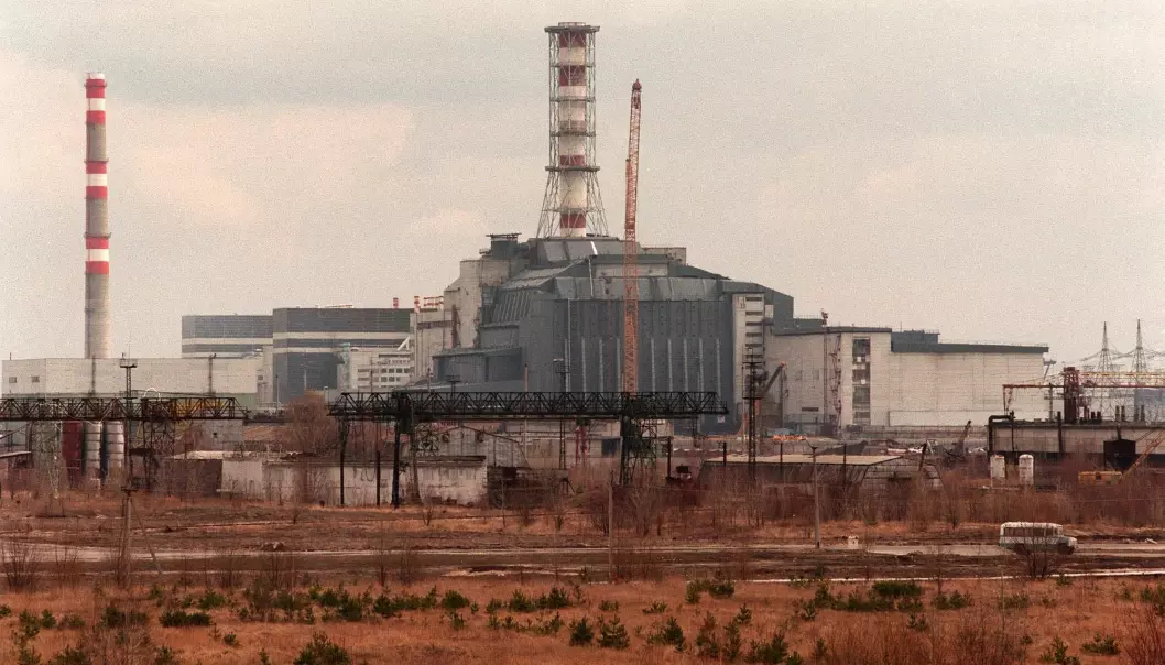 Sarkofagen over reaktor fire ved Tsjernobyl-kraftverket som eksploderte 26. april 1986. (Foto: Aleksander Nordahl, NTB scanpix)