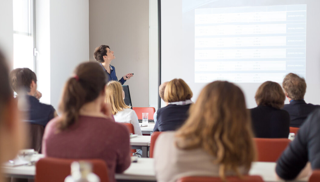 Det er ikke alltid lett å vite hvor de skal begynne og pensum kan virke overveldende. Forskere gir deg gode råd i studiehverdagen. (Foto: Shutterstock / NTB scanpix) Det er ikke alltid lett å vite hvor de skal begynne og pensum kan virke overveldende. Forskere gir deg gode råd i studiehverdagen. (Foto: Shutterstock / NTB scanpix)