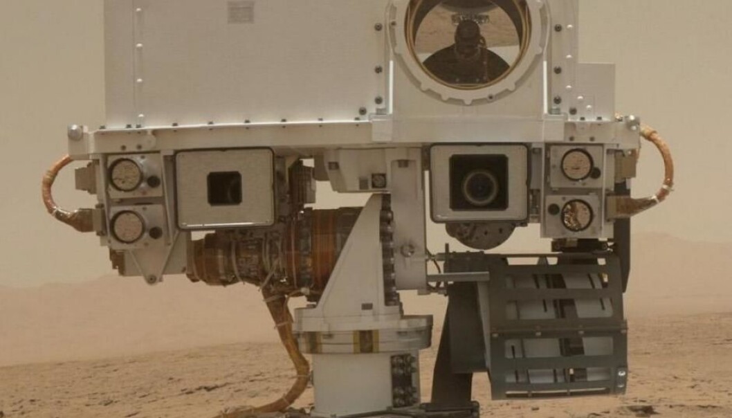 ChemCam-instrumentet, som sitter øverst på Curiosity, finner nå målene sine selv. (Foto: NASA/JPL-Caltech/MSSS) ChemCam-instrumentet, som sitter øverst på Curiosity, finner nå målene sine selv. (Foto: NASA/JPL-Caltech/MSSS)