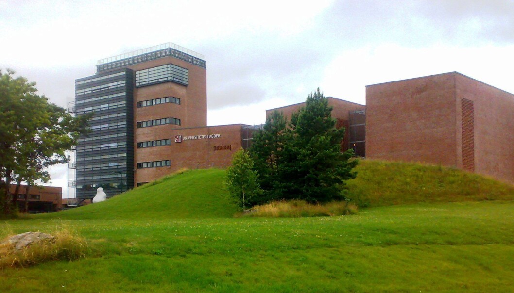 Åtte universiteter og høyskoler har igjen mer enn 10 prosent av bevilgningen. Den største andelen har Universitetet i Agder med 27,8 prosent. (Foto: Bjoertvedt, Wikimedia Commons) Åtte universiteter og høyskoler har igjen mer enn 10 prosent av bevilgningen. Den største andelen har Universitetet i Agder med 27,8 prosent. (Foto: Bjoertvedt, Wikimedia Commons)