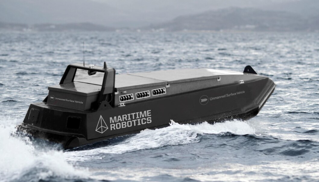 En førerløs båt spiller en av hovedrollene i det autonome oppdrettsanlegget som utvikles i Trondheim. (Foto: Sintef/Maritime Robotics) En førerløs båt spiller en av hovedrollene i det autonome oppdrettsanlegget som utvikles i Trondheim. (Foto: Sintef/Maritime Robotics)