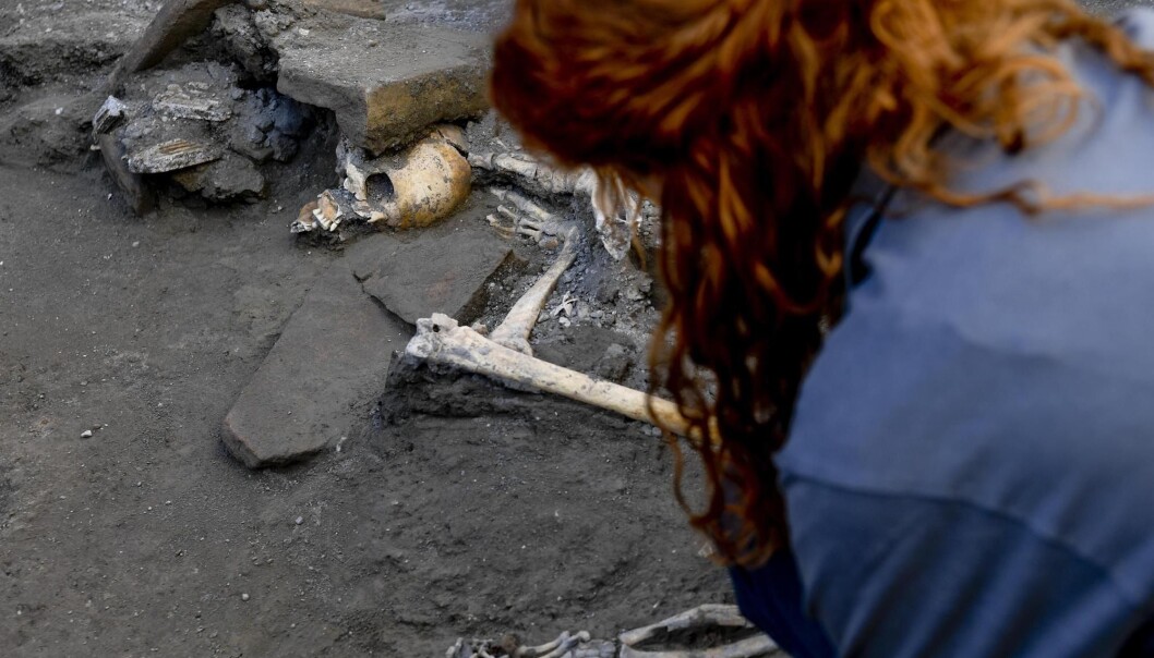 Vulkanutbruddet fra Vesuv i år 79 utslettet den italienske byen Pompeii, men asken sørget for at bygningene ble godt bevart. Byen ble gravd ut på midten av 1800-tallet og har blitt et yndlingssted for arkeologer. (Foto: Ciro Fusco / AP / NTB scanpix) Vulkanutbruddet fra Vesuv i år 79 utslettet den italienske byen Pompeii, men asken sørget for at bygningene ble godt bevart. Byen ble gravd ut på midten av 1800-tallet og har blitt et yndlingssted for arkeologer. (Foto: Ciro Fusco / AP / NTB scanpix)