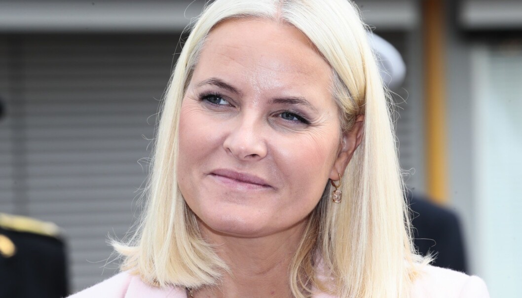 Onsdag kveld kom nyheten om at kronprinsesse Mette-Marit har fått konstatert en uvanlig variant av lungefibrose. (Foto: Lise Åserud, NTB scanpix) Onsdag kveld kom nyheten om at kronprinsesse Mette-Marit har fått konstatert en uvanlig variant av lungefibrose. (Foto: Lise Åserud, NTB scanpix)