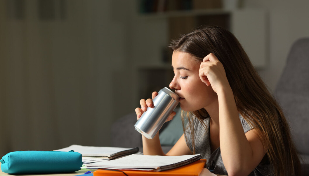 Kan energidrikke være skadelig for helsa til barn og unge? (Illustrasjonsfoto: Antonio Guillem / Shutterstock / NTB scanpix) Kan energidrikke være skadelig for helsa til barn og unge? (Illustrasjonsfoto: Antonio Guillem / Shutterstock / NTB scanpix)