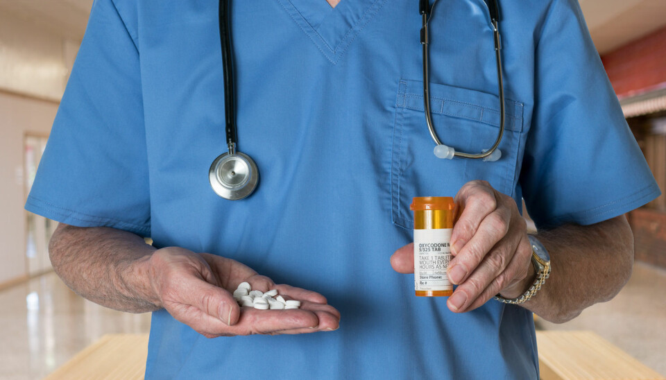 USA har store problemer med misbruk av legemidler. Sterke smertestillende piller med opioider som morfin eller oksykodon er avhengighetsskapende. Nesten halvparten av amerikanerne som dør av en overdose opioider tar medisiner som en lege har skrevet ut. (Foto: Shutterstock/NTB scanpix)