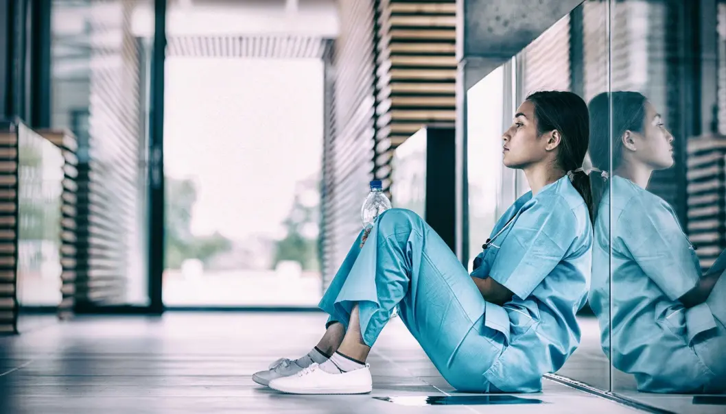 Menn og kvinner i helse- og sosialsektoren er mer utsatt enn andre for vold og trusler, ifølge de nye tallene. (Illustrasjonsfoto: vectorfusionart / Shutterstock / NTB scanpix) Menn og kvinner i helse- og sosialsektoren er mer utsatt enn andre for vold og trusler, ifølge de nye tallene. (Illustrasjonsfoto: vectorfusionart / Shutterstock / NTB scanpix)