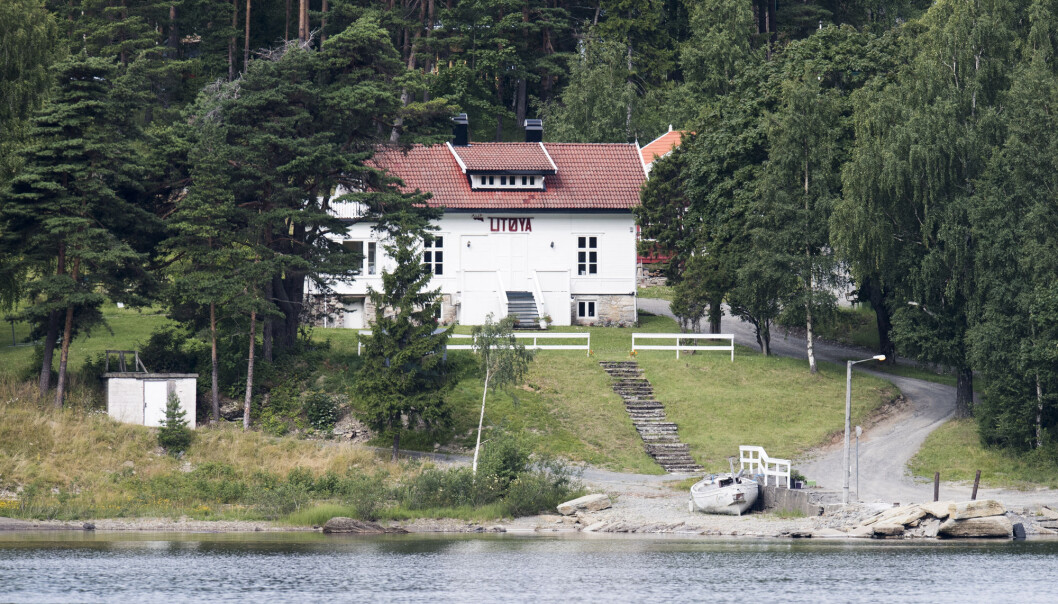 ‒ Flere av etterforskerne ble overrasket over å se seg selv på da vi gikk gjennom opptakene, sier forsker som har studert videoopptak av avhørene med Utøya-overlevere. (Foto: Jon Olav Nesvold / NTB scanpix) ‒ Flere av etterforskerne ble overrasket over å se seg selv på da vi gikk gjennom opptakene, sier forsker som har studert videoopptak av avhørene med Utøya-overlevere. (Foto: Jon Olav Nesvold / NTB scanpix)