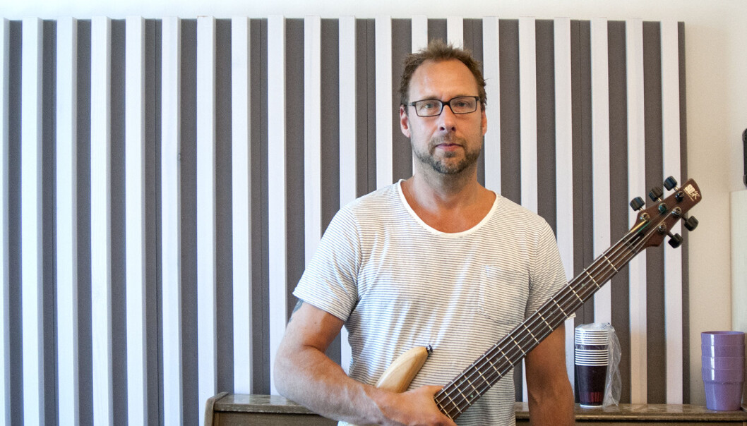 Boo Fredrik Sahlander er blitt en bedre elbassist etter to år med Gary Willis' improvisasjonsmetodikk. (Foto: Atle Christiansen) Boo Fredrik Sahlander er blitt en bedre elbassist etter to år med Gary Willis' improvisasjonsmetodikk. (Foto: Atle Christiansen)