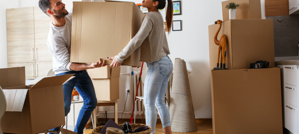 Det kan være avgjørende hvem du kjenner når du skal flytte inn i din første leilighet. (Foto: Solis images/Shutterstock/NTB scanpix)
