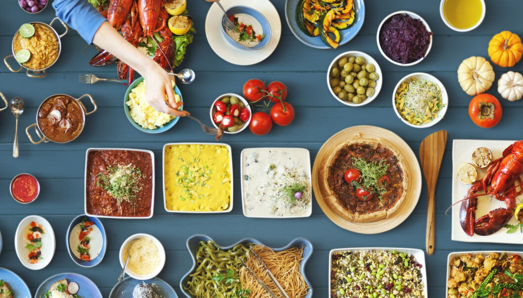 Så lenge du velger riktige matvarer, kan det være sunt med både mye og lite fett, ifølge et knippe forskere med ulikt ståsted i kostholdsdebatten. (Foto: Rawpixel.com / Shutterstock / NTB scanpix) Så lenge du velger riktige matvarer, kan det være sunt med både mye og lite fett, ifølge et knippe forskere med ulikt ståsted i kostholdsdebatten. (Foto: Rawpixel.com / Shutterstock / NTB scanpix)